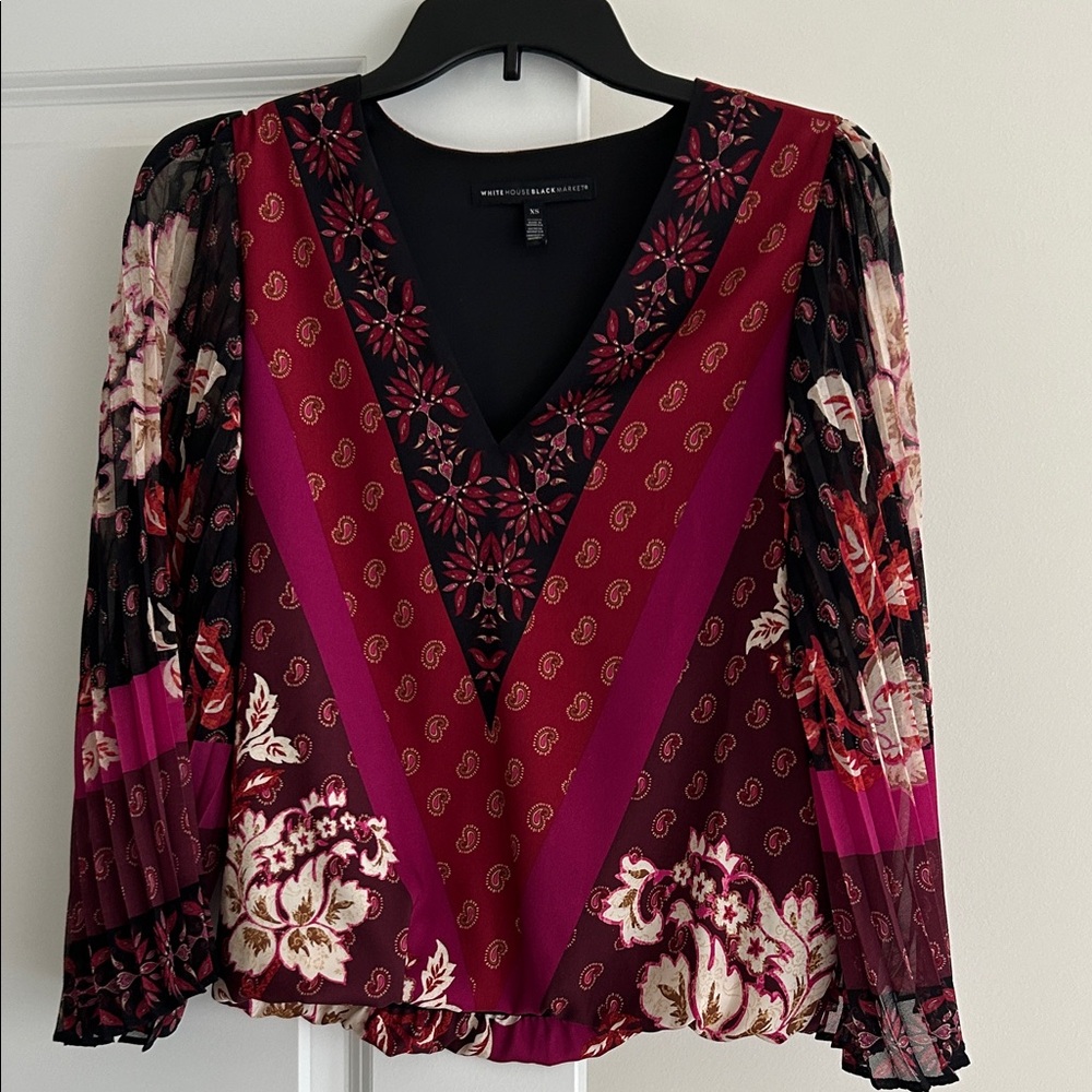 WHBM Pleated Sleeve V Neck Boho Top, Size XS